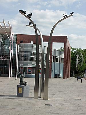 Bestand:Vredesmonument.jpg