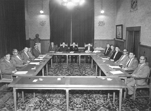Bestand:Gemeenteraad 1958.jpg