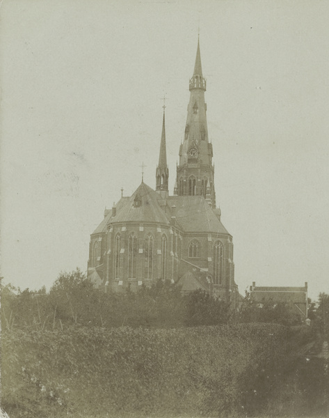 Bestand:St. Clemenskerk zuidzijde.jpg